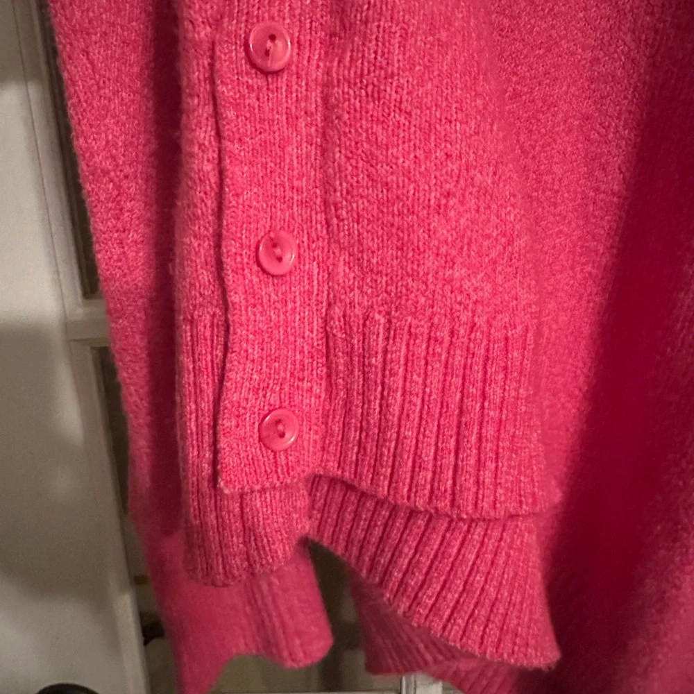 Time and Tru Side Button Crew Neck Sweater size XL - Picture 3 of 5